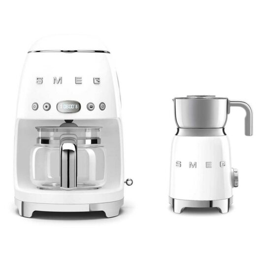 Smeg Drip Coffee Machine And Milk Frother White With Tritan Set